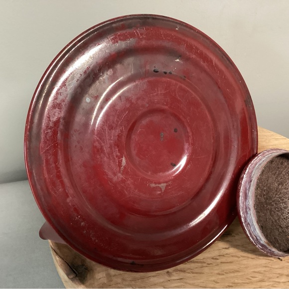 Vintage - MCM - Danish Red Enamel Tea Pot / Kettle - Wood Handle & Knob - Rare - Picture 10 of 13